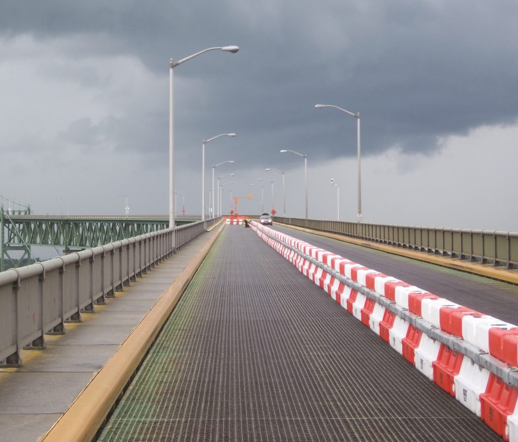 Water Filled Barrier Yodock® Longitudinal Barrier Kit